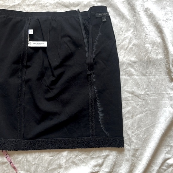 Ann Taylor Black Textured Pencil Skirt - Picture 8 of 8